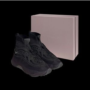 Adidas Ozmorphis - Mr. Bailey Size 10.5 Sneakers Brand New 🔥 GX9637